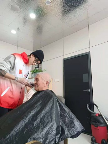 辽宁辽阳｜义剪情暖养老院 点滴关爱润心田